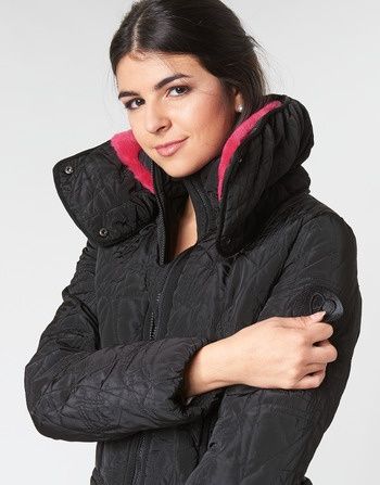 Geaca dama 42, 44  Desigual