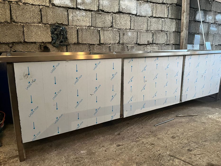 Dulap inox cu usi culisante