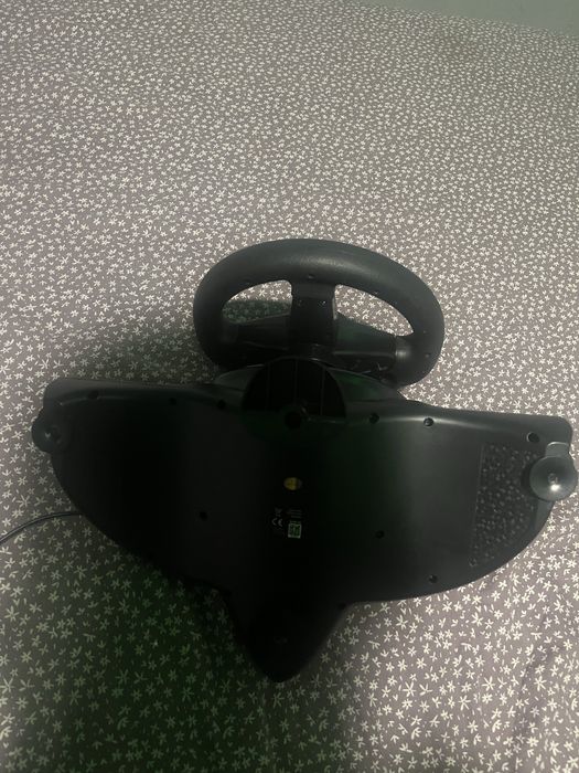 волан с педали за игри – PC, PS3