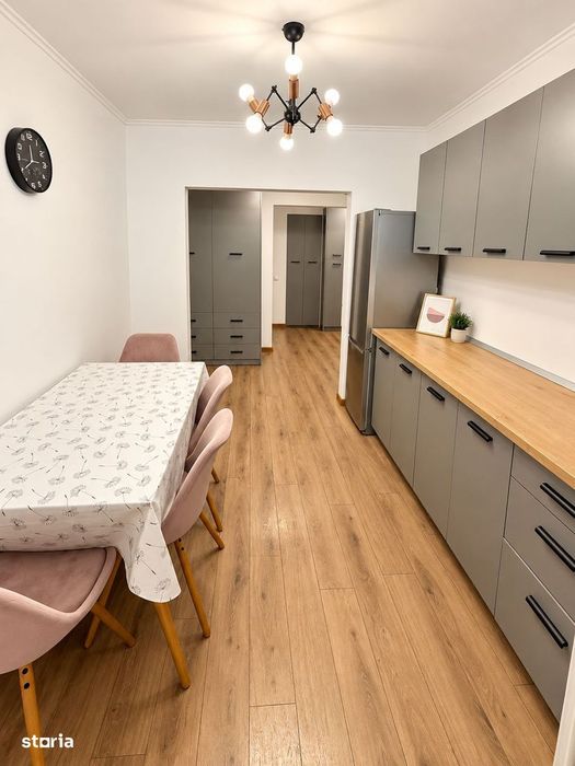 Apartament 3 camere Rogerius