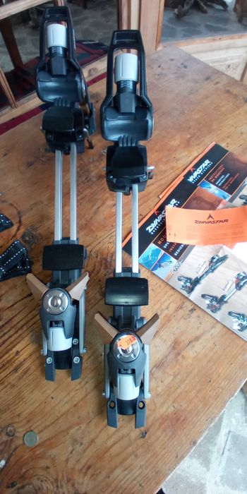 Dynastar Legend ски автомати,туринг, панти