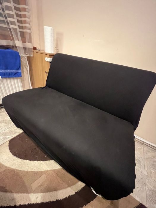 Малък удобен диван