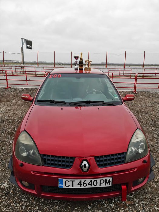Renault clio rs sport