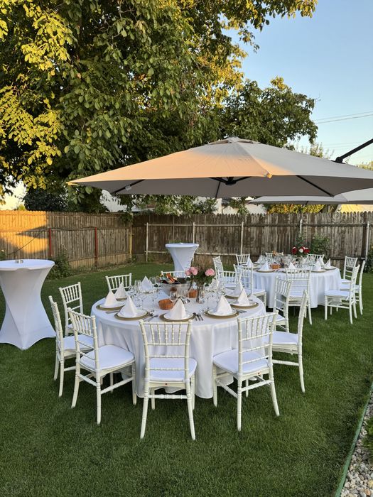 Inchiriere • Mese • Corturi • Umbrele • Scaune•