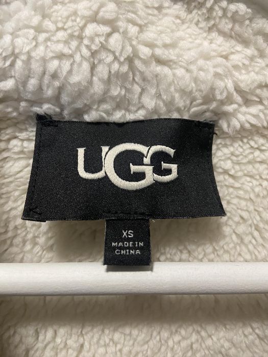 Ватирано Сиво hoody UGG