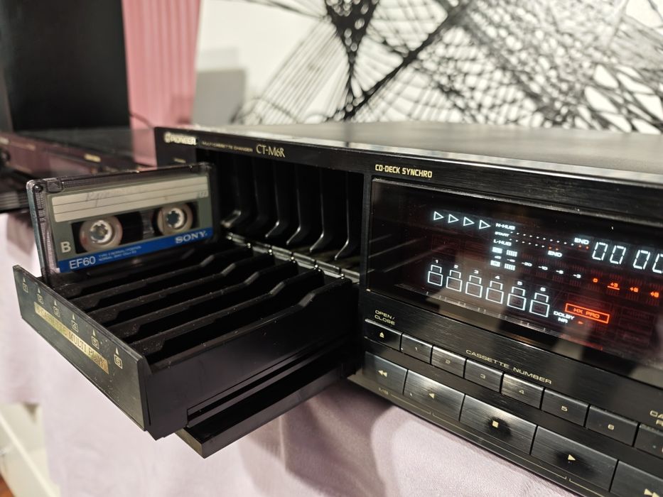 Дек с шест касети PIONEER