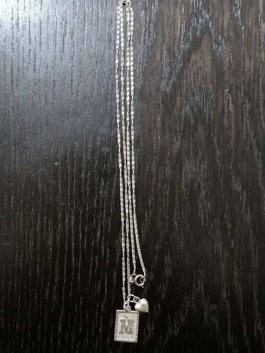 Сребърни колиета с висулки