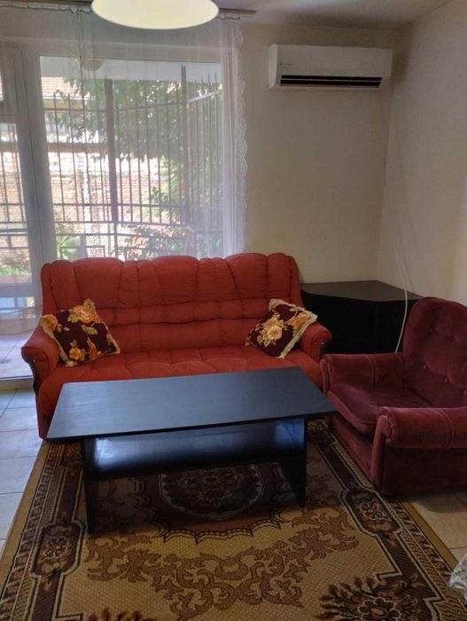 Дава се под наем Двустаен апартамент в София, Зона Б-19 - 75 кв.м за 575 € - Снимка #1