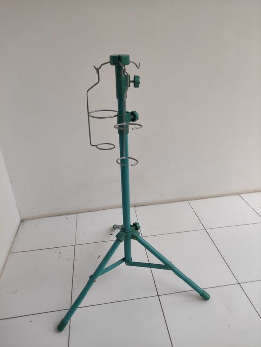 Продам штативы для капилниц трансформер