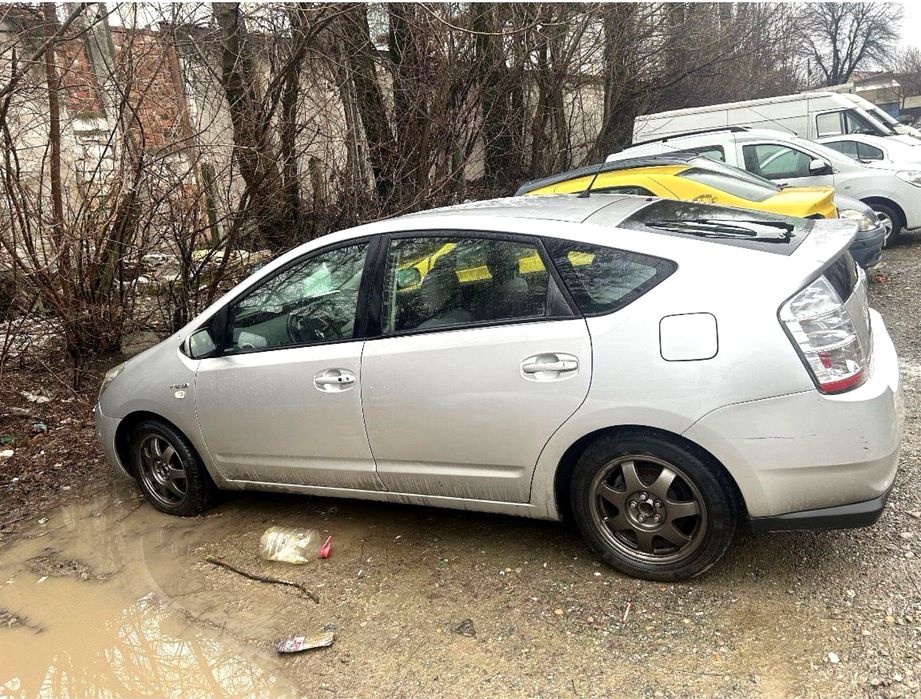 Toyota Prius 1.5 Hybrid 2007 – 130.000 km reali – baterie foarte bună
