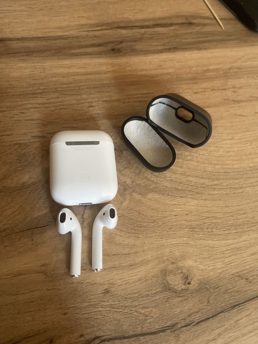 Airpods продается