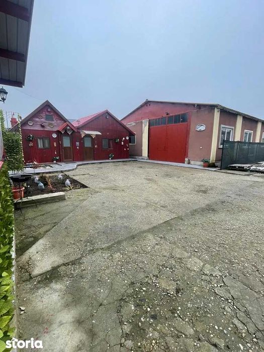 Casa de vanzare cu teren de 3000 mp,hala
