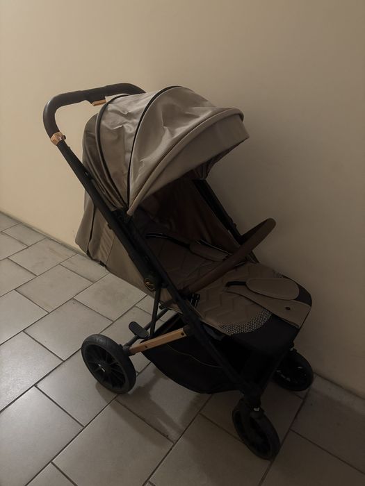 Продам детскую коляску