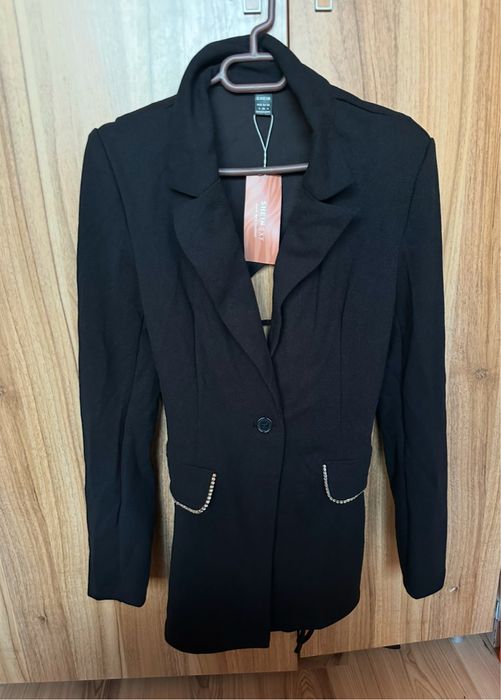 Дамски сет, костюм с камъни