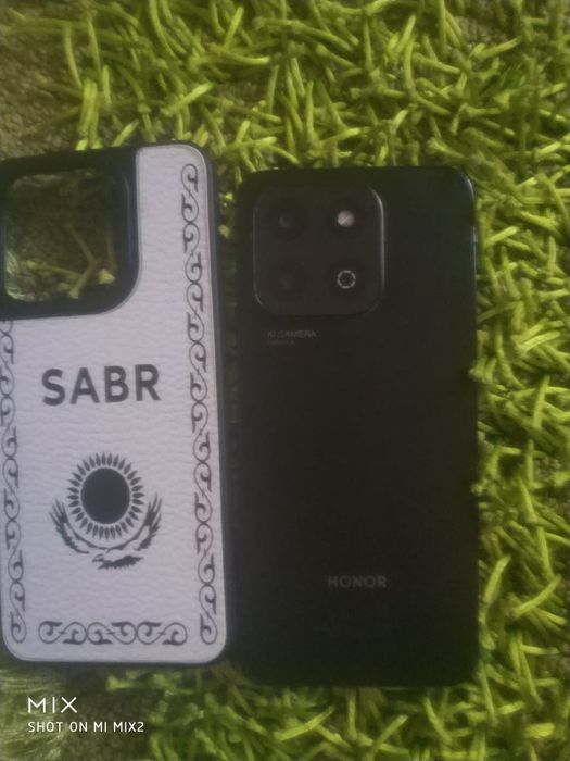 Продам телефон Хонор