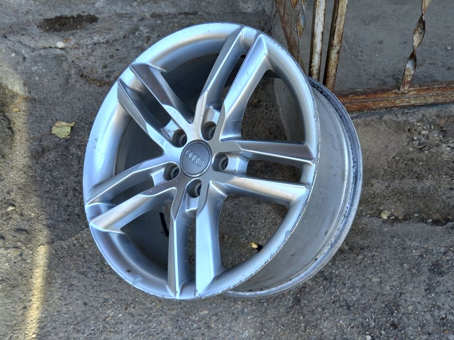 Vând jante R18 Audi S line originale, Vw sau Skoda prindere( 5x112)