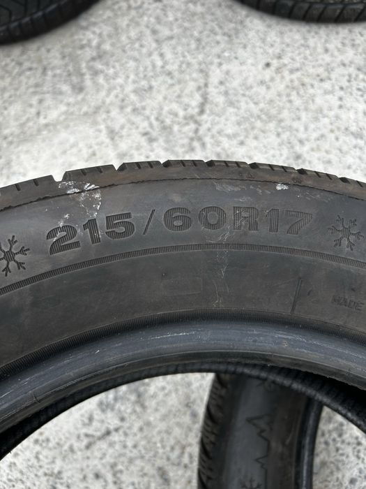 2бр Зимни гуми Dunlop 215/60R17