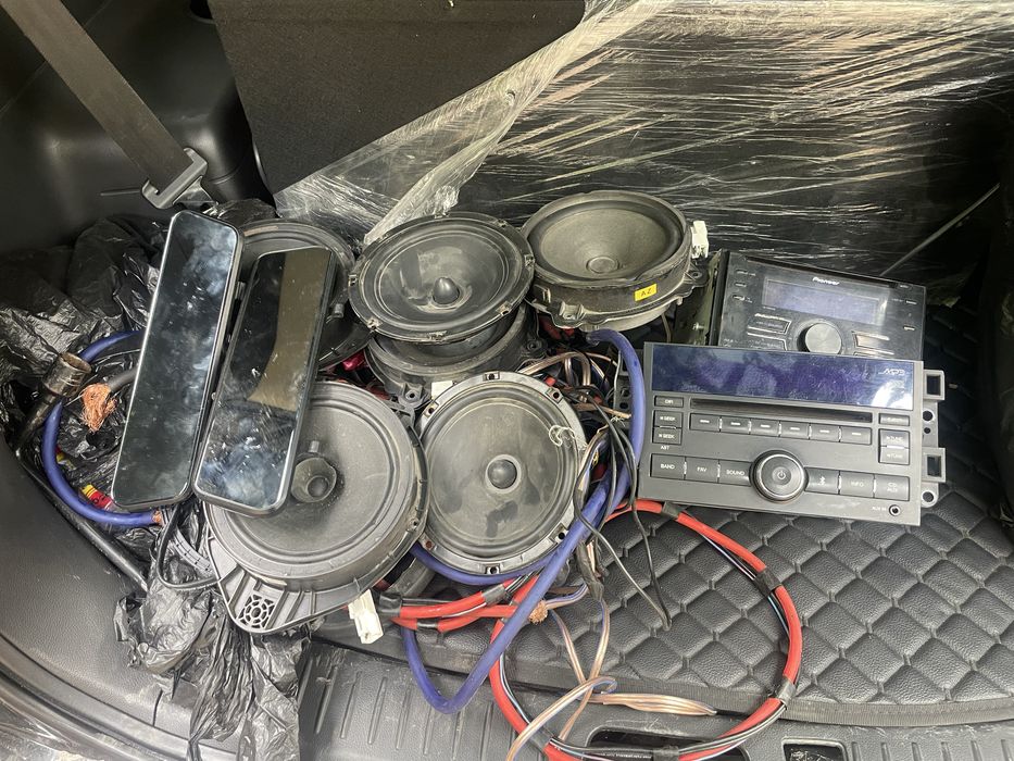 Pioner 6050 fokal kalonka kaptiva mafon yana kop narsalari