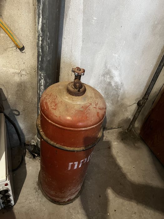 Голяма газова бутилка