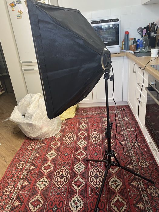 Продается свет профессиональный