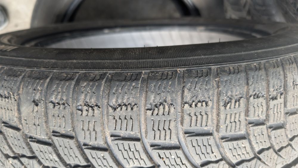 Vand set 4 anvelope iarna  Nokian WR A4 235 50 R18 2016