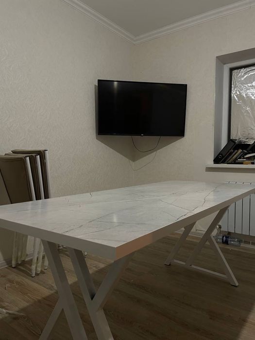 Стол 1.5 метров новый