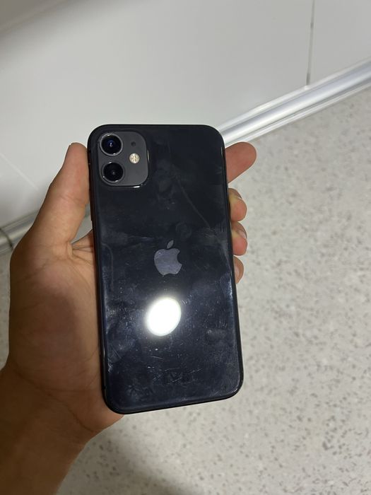 Iphone 11 xolat yaxshi yomkist 100 yaxshi batarya quyilgan