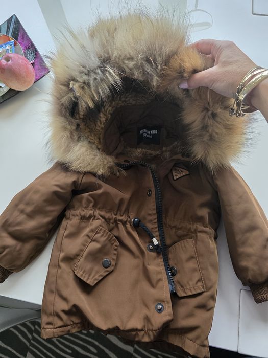 Детска парка с голям пух