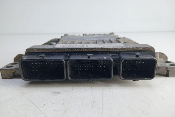 Calculator ECU   Siemens 1.5 DCI 8200565863 / 8200592611 / S122326109