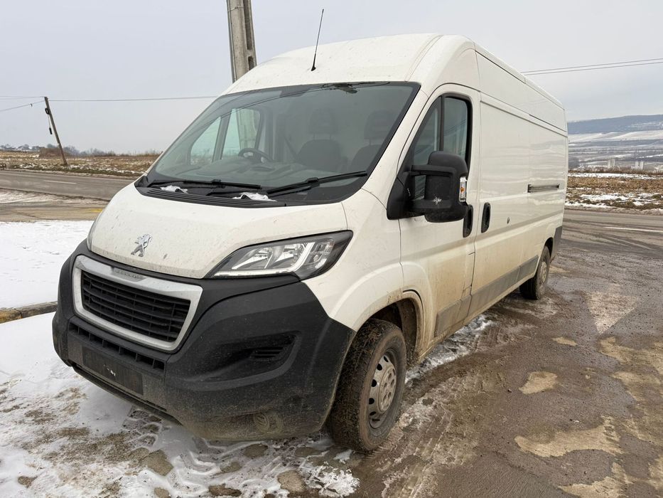 Dezmembrez / Dezmembrari / Piese / Accesorii Peugeot boxer 2.0 hdi 2018 euro 6 AH03