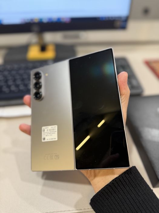 Samsung Galaxy Z Fold6