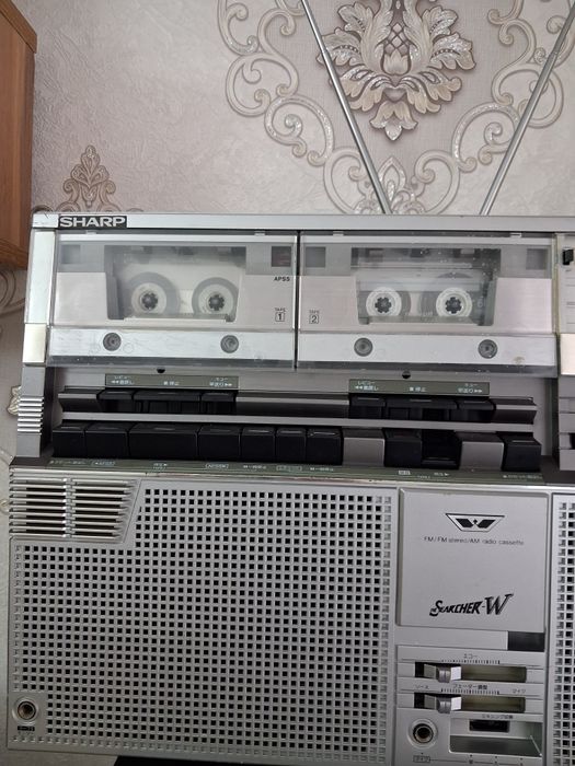 Кассетная магнитола Sharp GF-808