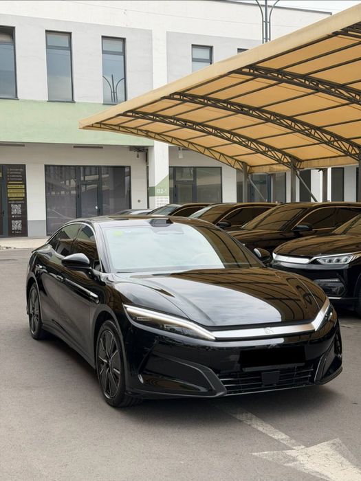 BYD XAN L 2025y qora