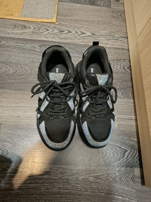 Adidasi Deichmann dama