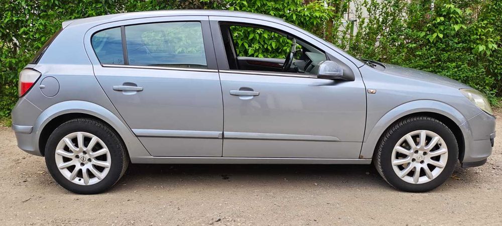 OPEL Astra 2005 — imagine 3