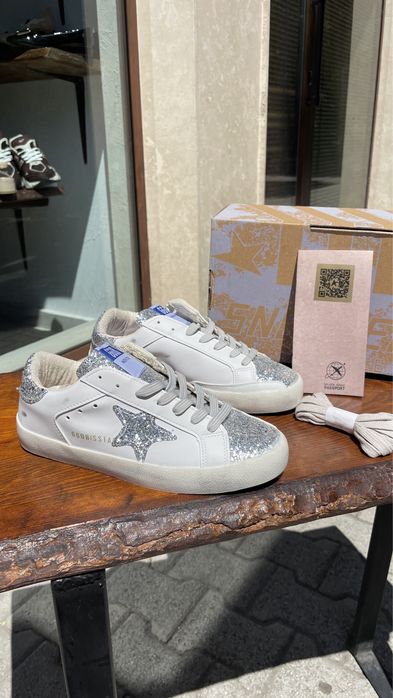 Golden goose дасмки различни цветове