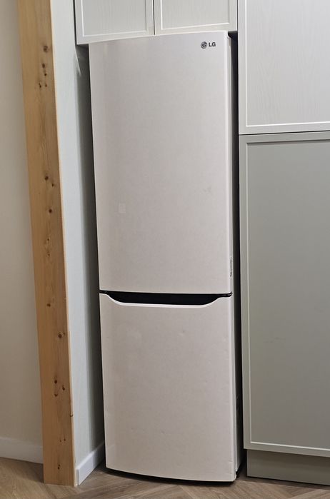 Холодильник LG 190см б/у