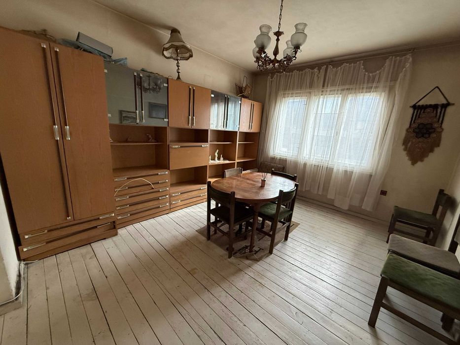 Двустаен апартамент  кв. Борово