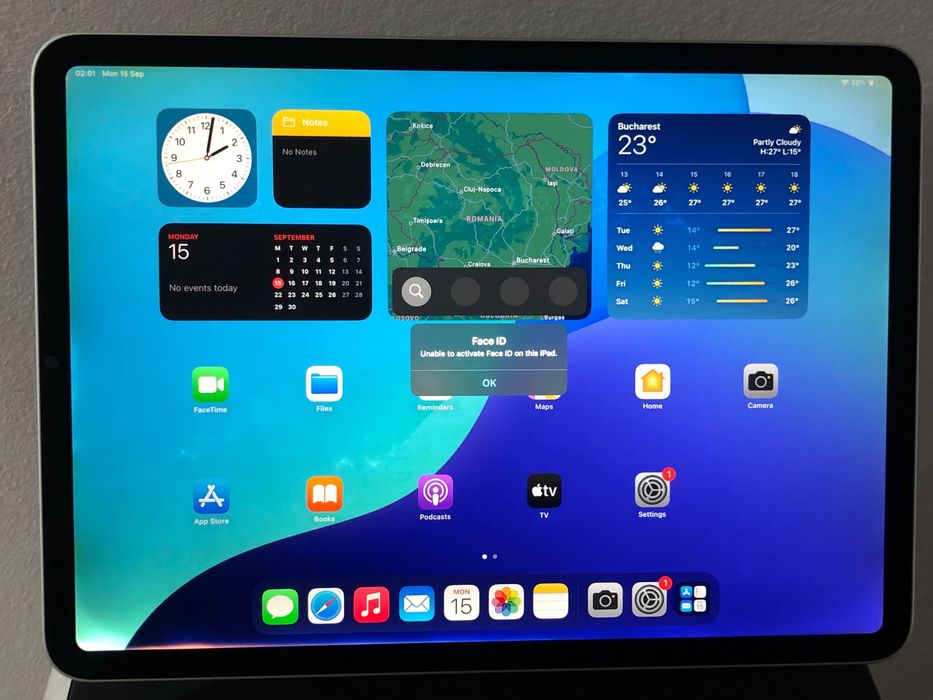iPad Pro 11 Gen 3 M1 2022 WIFI + Husa cu Tastatura Originala