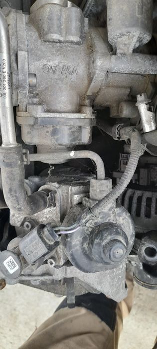 Vând injectoare rampa și pompa injecție audi a4 b8