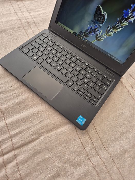 Laptop ultraslim Dell Latitude 3120