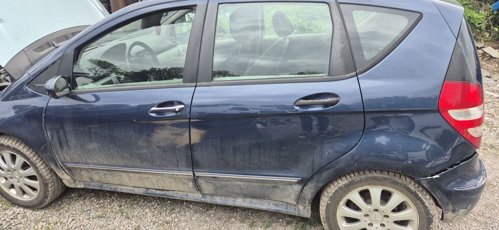 Мерцедес А клас Mercedes A Class  2.0i