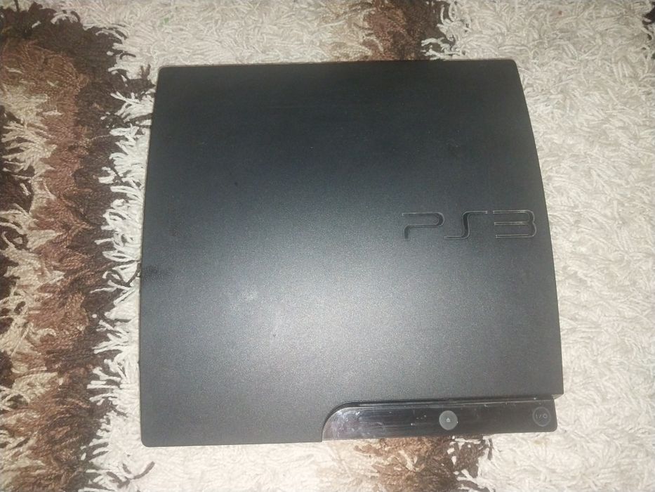 Новый Пс3 продаю срочно