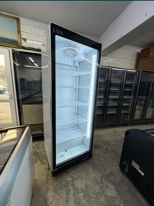Холодильник лар Продам со склада