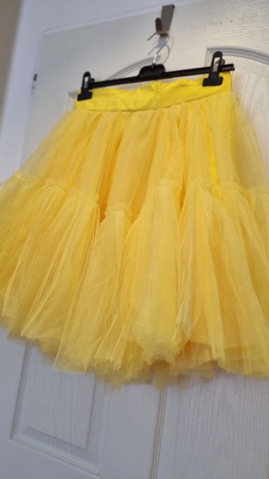 Fusra tulle marimea M