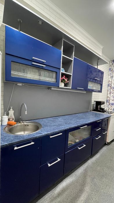 Продам кухню. Самовывоз