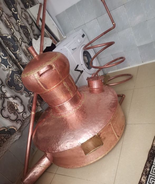 Vindem cazane Tucă 200 litre fund 5mm  peret 3mm capac 2mm răcitor tava legătură tot complet