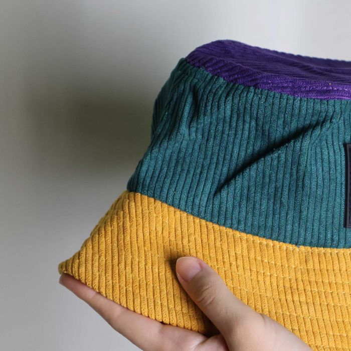 Pălărie bucket retro – Nouă