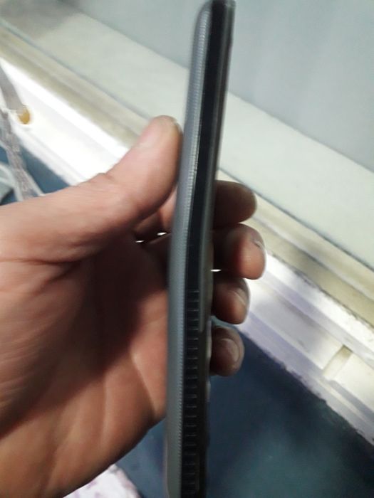 Телефон  сотилади