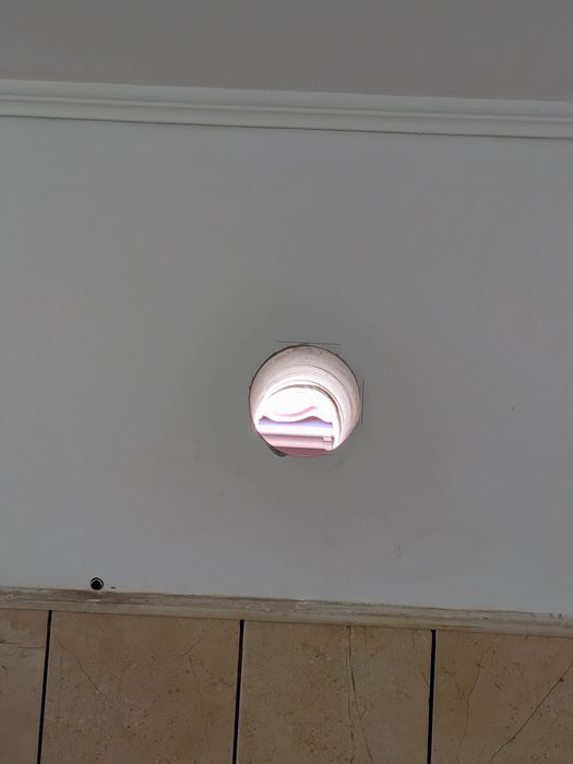 Găuri prin carotare diamantată